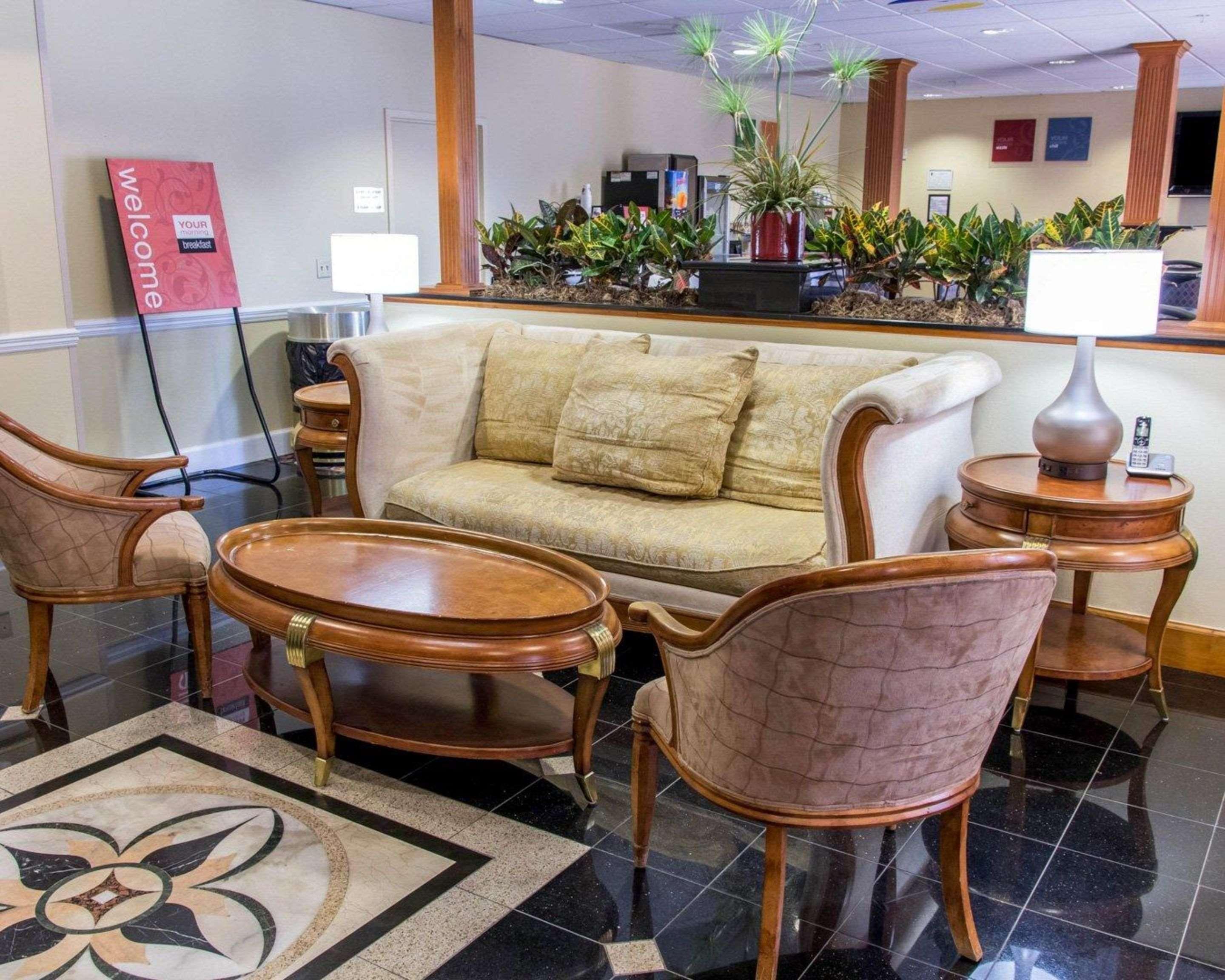 Comfort Inn & Suites Statesboro - University Area Εξωτερικό φωτογραφία