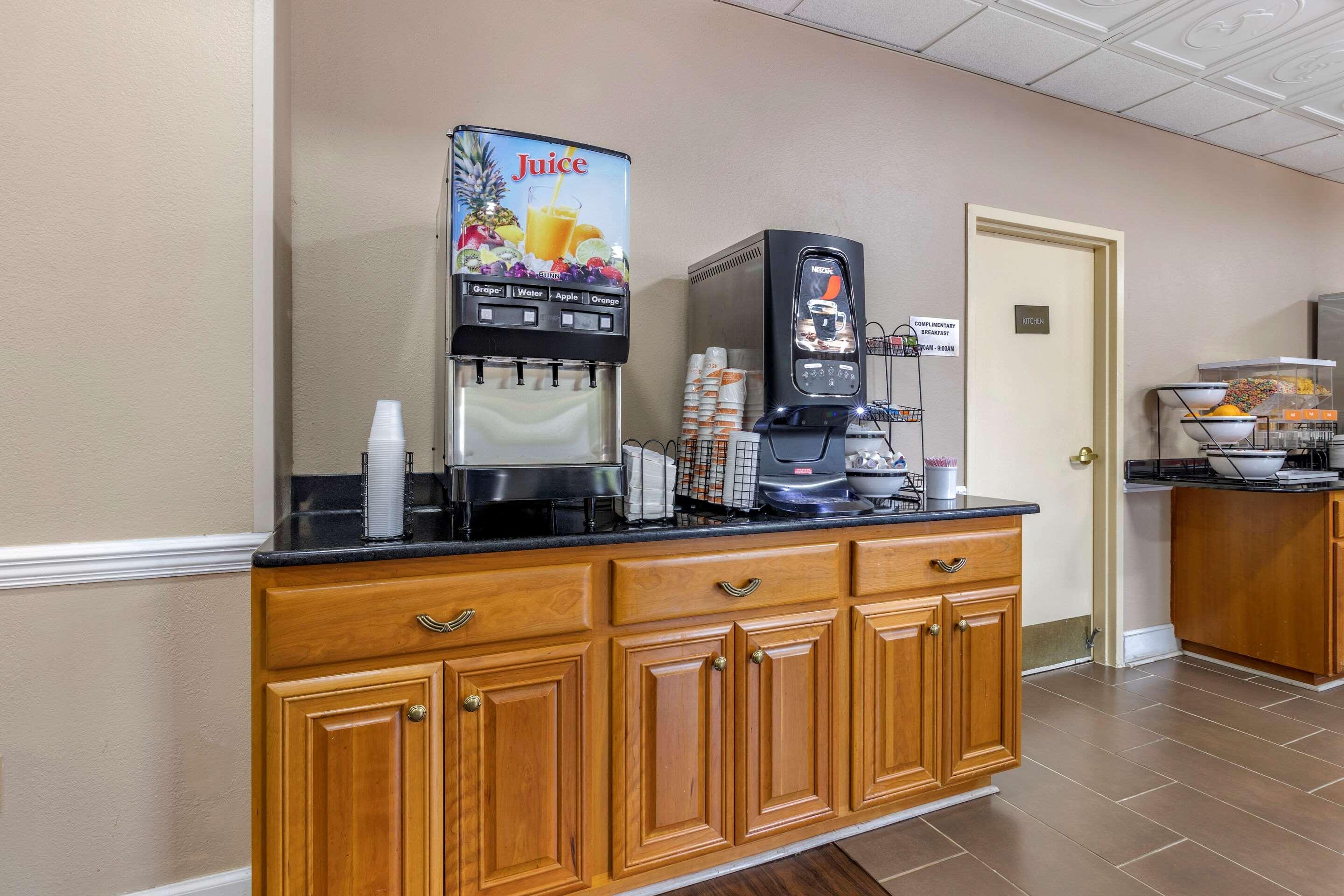 Comfort Inn & Suites Statesboro - University Area Εξωτερικό φωτογραφία