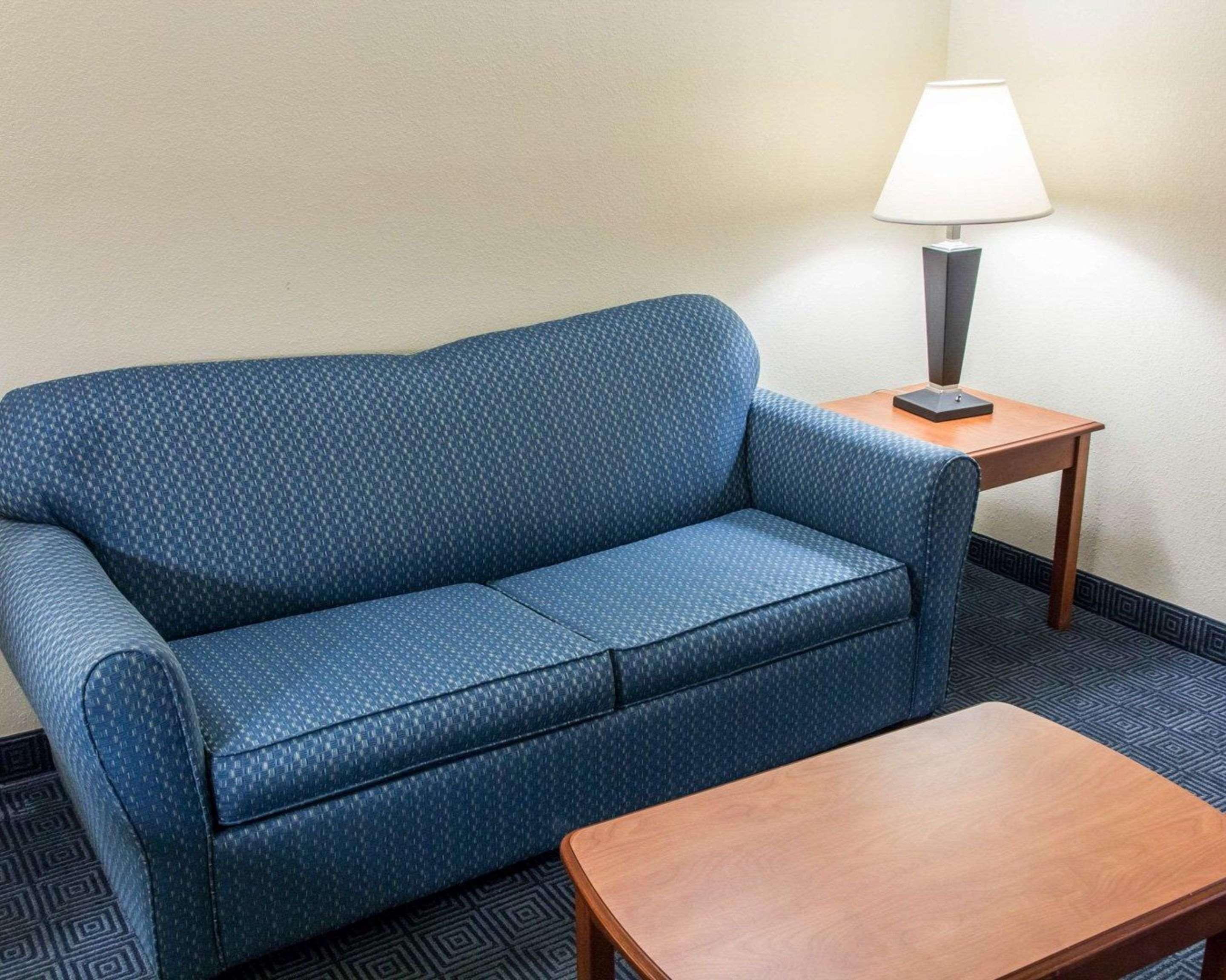 Comfort Inn & Suites Statesboro - University Area Εξωτερικό φωτογραφία