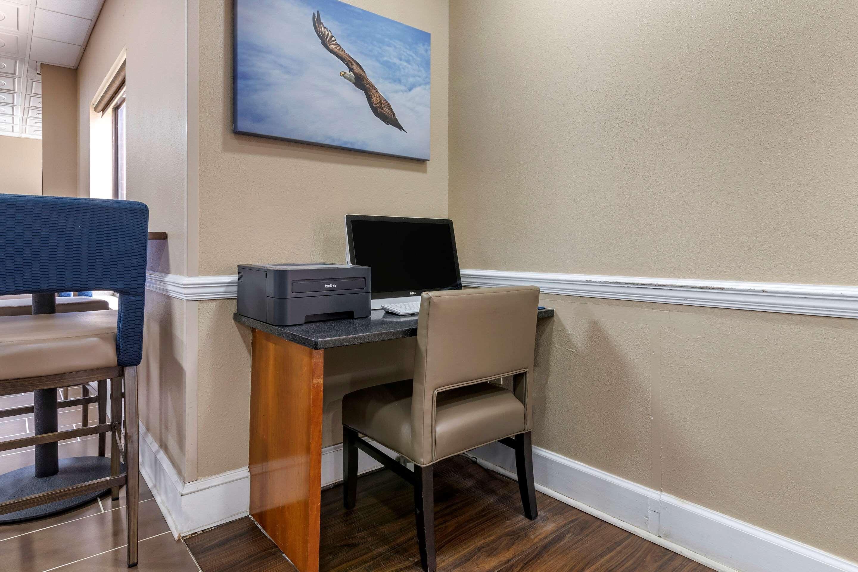 Comfort Inn & Suites Statesboro - University Area Εξωτερικό φωτογραφία