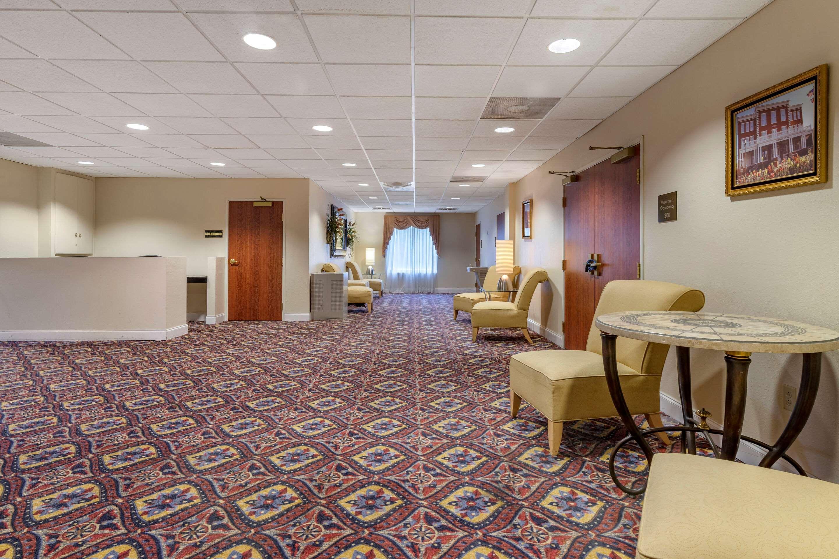 Comfort Inn & Suites Statesboro - University Area Εξωτερικό φωτογραφία